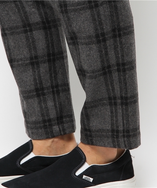 B:MING by BEAMS（ビーミングバイビームス）の「ビーミング by ビームス / ウールチェックイージーパンツ（その他パンツ・メンズ・ネイビー/グレー・LARGE/MEDIUM/SMALL）」の9枚目の写真