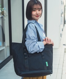 KiU（キウ）の「キウ 600D A4対応デイリートートバッグ（21.5L）（トートバッグ）」