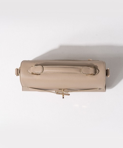 HAYNI（ヘイニ）の「Linzy リンジー【michanさん×HAYNIコラボ】（ショルダーバッグ・レディース・グレー系/ブラック/キャメル/ブラウン系・FREE）」の14枚目の写真