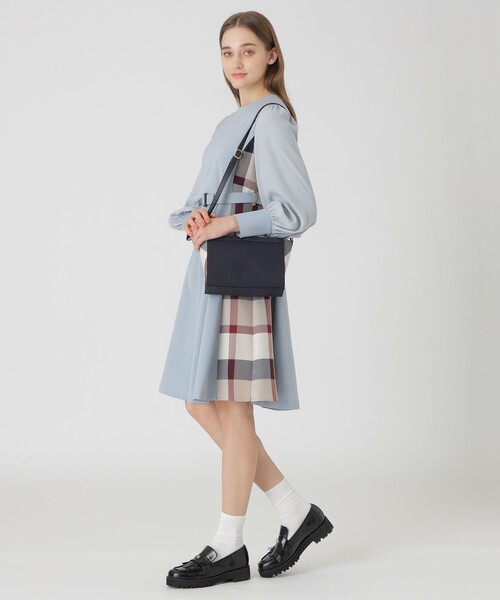 BLUE LABEL CRESTBRIDGE（ブルーレーベルクレストブリッジ）の「パーシャルクレストブリッジチェックPVCミニショルダー（ショルダーバッグ・レディース・ブラック/ダークネイビー/ベージュ/ネイビー・FREE）」の20枚目の写真