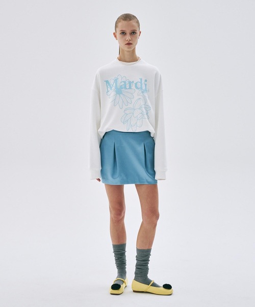 Mardi Mercredi（マルディメクルディ）の「SWEATSHIRT TRIPLE FLOWER（スウェット・レディース・ホワイト/ベージュ系その他2/ベージュ系その他/オートミール/ネイビー/ブラック×ピンク/ホワイト×ピンク/ブラック系その他・FREE）」の12枚目の写真