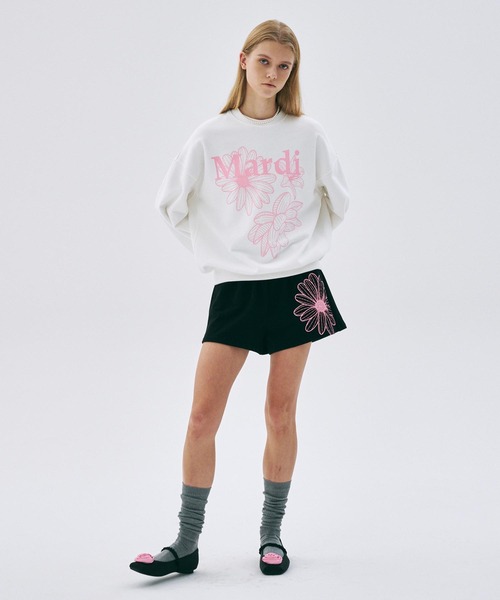 Mardi Mercredi（マルディメクルディ）の「SWEATSHIRT TRIPLE FLOWER（スウェット・レディース・ホワイト/ベージュ系その他2/ベージュ系その他/オートミール/ネイビー/ブラック×ピンク/ホワイト×ピンク/ブラック系その他・FREE）」の15枚目の写真