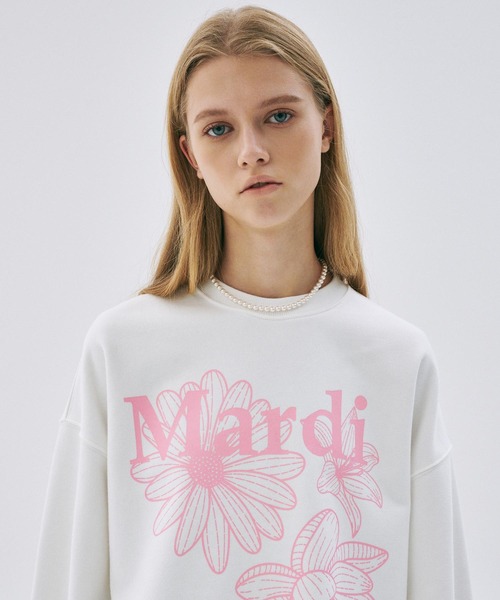 Mardi Mercredi（マルディメクルディ）の「SWEATSHIRT TRIPLE FLOWER（スウェット・レディース・ホワイト/ベージュ系その他2/ベージュ系その他/オートミール/ネイビー/ブラック×ピンク/ホワイト×ピンク/ブラック系その他・FREE）」の18枚目の写真