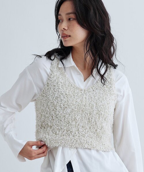 GALLEST（ギャレスト）の「フェザーヤーンベスト（ベスト・レディース・ピンク/ホワイト/ブラック・38）」の2枚目の写真