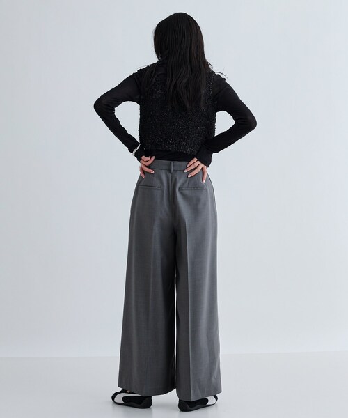 GALLEST（ギャレスト）の「フェザーヤーンベスト（ベスト・レディース・ピンク/ホワイト/ブラック・38）」の11枚目の写真