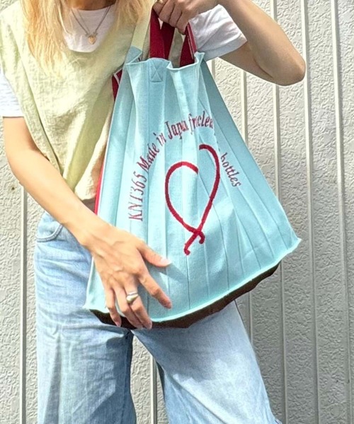 KNT365(ケイエヌティサンロクゴ)の「Mam Heart(トートバッグ・レディース・ベージュ/パープル/ライトブルー・FREE)」の2枚目の写真