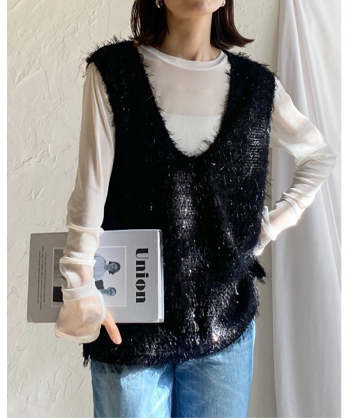 She's Closet(シーズクローゼット)の「オーバーサイズ深Vネックロング丈ラメシャギーフェザーフリンジベスト(ベスト・レディース・ブラウン/アイボリー/ブラック・FREE)」の18枚目の写真