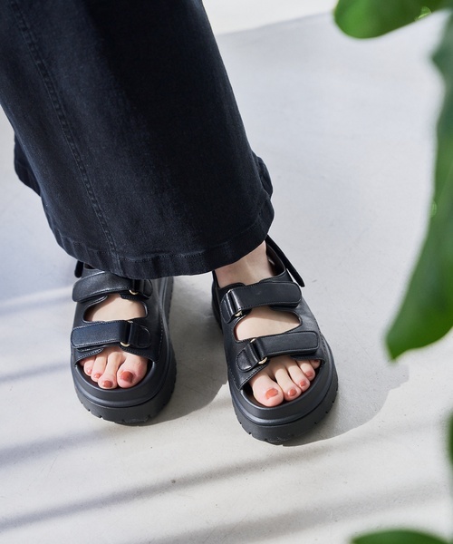 LE TALON（ルタロン）の「アツゾコモールドベルトサンダル（サンダル・レディース・ベージュ/ブラック系その他・SMALL/MEDIUM/LARGE/X-LARGE）」の16枚目の写真