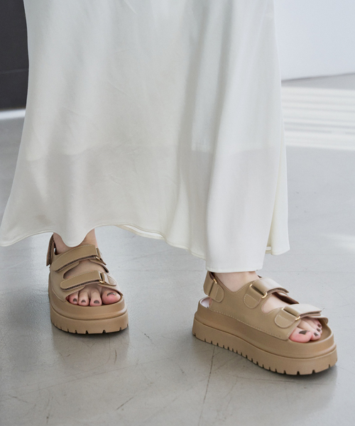 LE TALON（ルタロン）の「アツゾコモールドベルトサンダル（サンダル・レディース・ベージュ/ブラック系その他・SMALL/MEDIUM/LARGE/X-LARGE）」の9枚目の写真