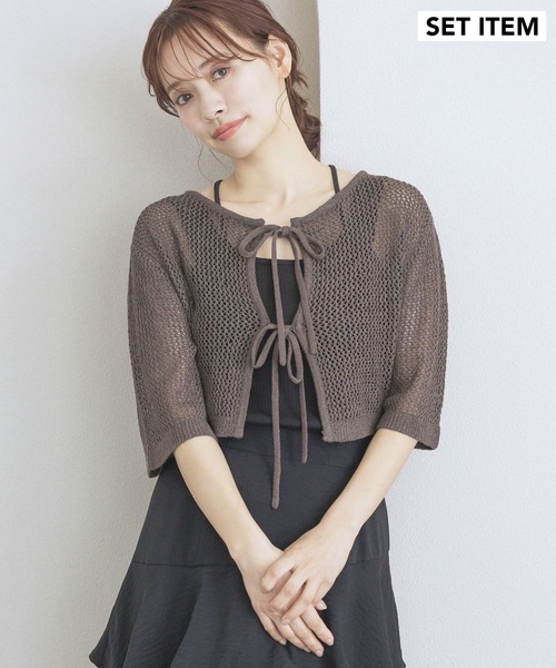 mysty woman(ミスティウーマン)の「リボンカーデタンクアンサンブル 324725(カーディガン/ボレロ・レディース・ライトグリーン/ライトカーキ/グレイッシュベージュ/チャコールグレー・FREE)」の1枚目の写真
