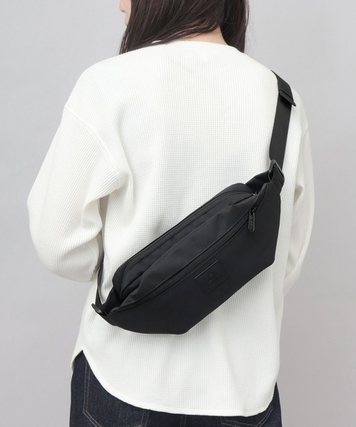 GERRY（ジェリー）の「撥水加工 ウエスト ボディバッグ（ボディバッグ/ウエストポーチ・メンズ・ブラック・FREE）」の4枚目の写真