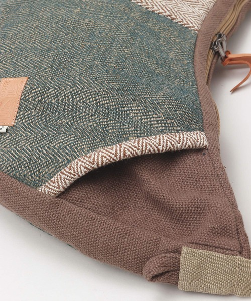 チャイハネ（チャイハネ）の「【チャイハネ】ラージャクレセントバッグ（ショルダーバッグ・レディース・パープル/ブラック/カーキ/ブルー・FREE）」の11枚目の写真