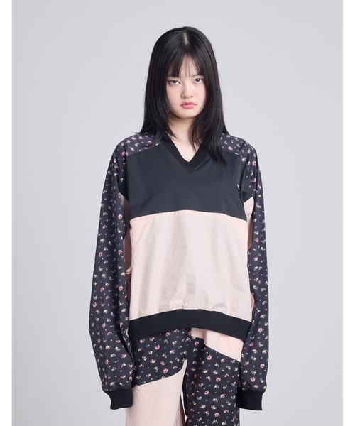 Little sunny bite(リトルサニーバイト)の「【8】【it】【Little sunny bite】nylon top(Tシャツ/カットソー・レディース・ピンク/ブルー/ブラック・MEDIUM/SMALL)」の2枚目の写真