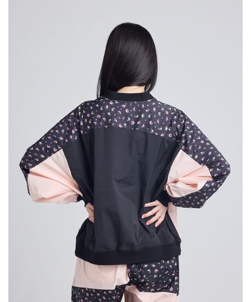 Little sunny bite(リトルサニーバイト)の「【8】【it】【Little sunny bite】nylon top(Tシャツ/カットソー・レディース・ピンク/ブルー/ブラック・MEDIUM/SMALL)」の5枚目の写真