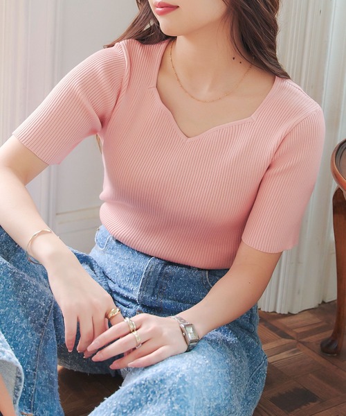 KOBE LETTUCE（コウベレタス）の「ハートネックリブニットトップス（ニット/セーター・レディース・オフホワイト/ブラック/ピンク/ネイビー/イエロー/イエロー系/ピンク系/ネイビー系/ブラック系/ホワイト系・L/M/M1/L1）」の19枚目の写真