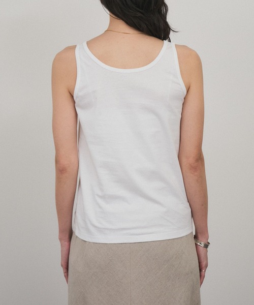 SALON adam et rope'（サロン アダム エ ロペ）の「レイヤード2パックT / タンク［セット］（Tシャツ/カットソー・レディース・ブラック/カーキ/ホワイト・FREE）」の13枚目の写真