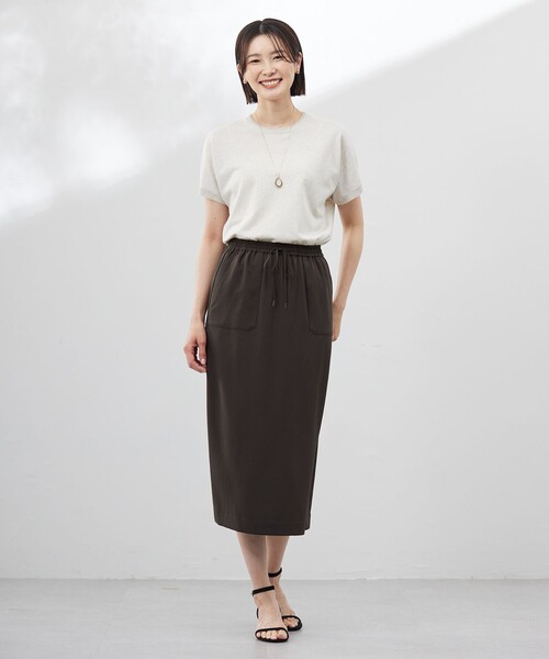 J.PRESS(ジェイプレス)の「【WEB限定カラーあり・洗える・接触冷感・吸水速乾】Lightジョーゼット ナロー スカート(スカート・レディース・ネイビー系/ダークブラウン系/ベージュ系・11/9/7)」の8枚目の写真