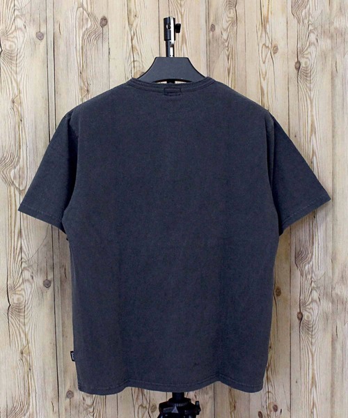 schott(ショット)の「PIGMENT O/D HENLEY NECK SS T-SHIRT(Tシャツ/カットソー・メンズ・ホワイト/ブラウン/ブルー/セージグリーン/ブラック・M/L/XL/XXL)」の13枚目の写真