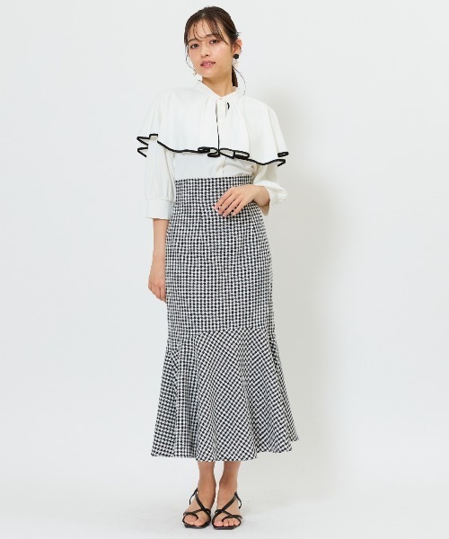 AND COUTURE(アンドクチュール)の「パイピングケープブラウス(シャツ/ブラウス・レディース・イエロー/ミント/オフホワイト・FREE)」の22枚目の写真