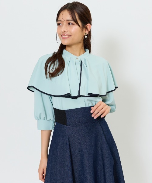 AND COUTURE(アンドクチュール)の「パイピングケープブラウス(シャツ/ブラウス・レディース・イエロー/ミント/オフホワイト・FREE)」の8枚目の写真