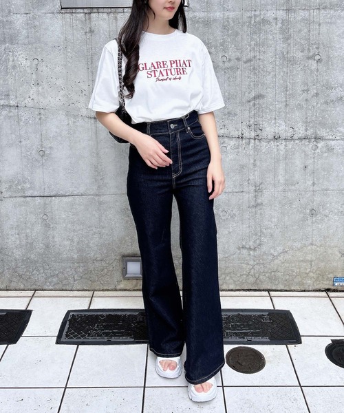 INGNI(イング)の「シンプルロゴTシャツ(Tシャツ/カットソー・レディース・ホワイト×ブラック/ホワイト×レッド/グレー系6・M)」の9枚目の写真
