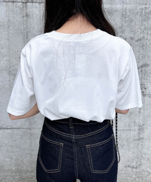 INGNI(イング)の「シンプルロゴTシャツ(Tシャツ/カットソー・レディース・ホワイト×ブラック/ホワイト×レッド/グレー系6・M)」の7枚目の写真