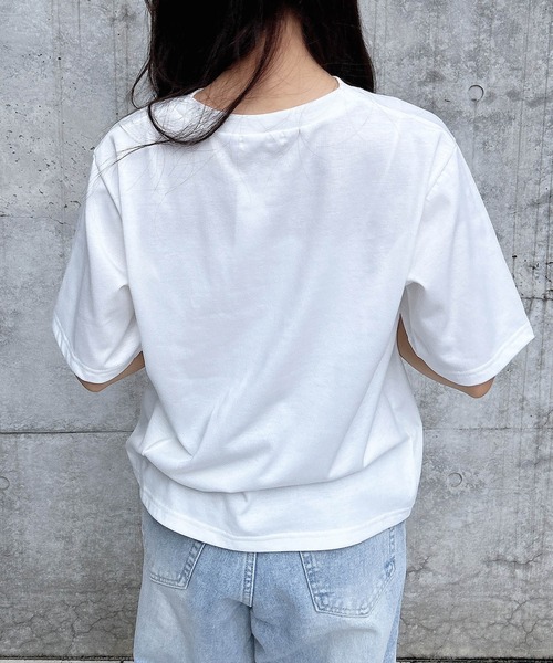 INGNI(イング)の「シンプルロゴTシャツ(Tシャツ/カットソー・レディース・ホワイト×ブラック/ホワイト×レッド/グレー系6・M)」の13枚目の写真
