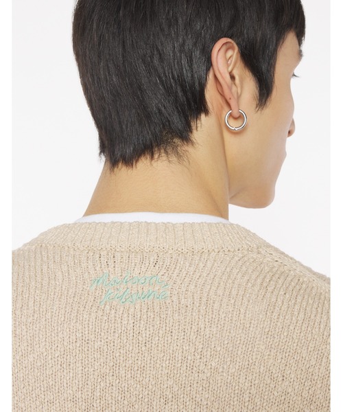 Maison Kitsune（メゾンキツネ）の「ABSTRACT DAISY INTARSIA JUMPER（ニット/セーター・メンズ・ベージュ/ホワイト・S/XS/L/M/XL）」の8枚目の写真