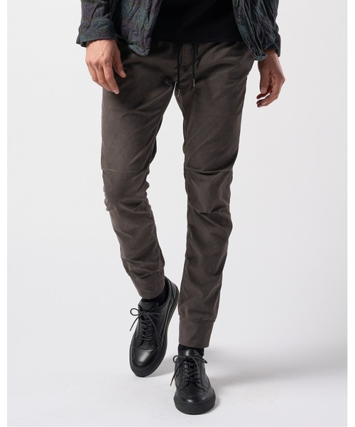 wjk（ダヴルジェイケイ）の「piece-dyed function jogger pants（その他パンツ・メンズ・ブラウン/グレー/ブルー・SMALL/MEDIUM/LARGE/X-LARGE）」の2枚目の写真