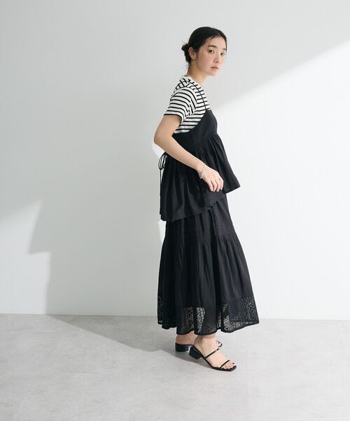 Green　Parks（グリーンパークス）の「インド綿 ピンタックレースビスチェ（キャミソール・レディース・オフホワイト/ブラック/レッド・FREE）」の14枚目の写真