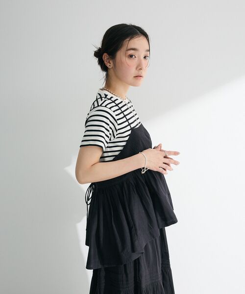 Green　Parks（グリーンパークス）の「インド綿 ピンタックレースビスチェ（キャミソール・レディース・オフホワイト/ブラック/レッド・FREE）」の17枚目の写真