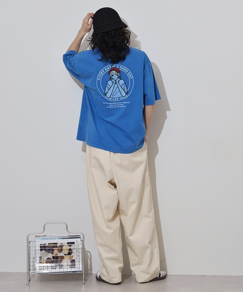 Red Cap Girl(レッドキャプガール)の「RED CAP GIRL 天竺 ピグメント加工 Tシャツ(Tシャツ/カットソー・メンズ・ブラック/ピンク/ブルー/ブラウン・LL/M/L)」の5枚目の写真