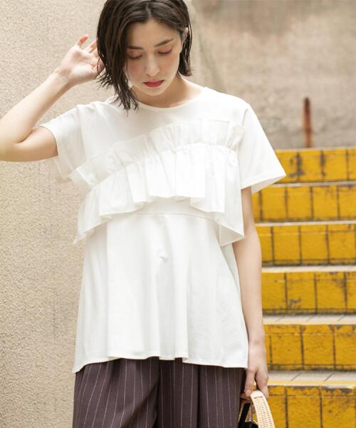OPAQUE.CLIP（オペークドットクリップ）の「フリルドッキングペプラムトップス【接触冷感/洗濯機洗い可】（Tシャツ/カットソー・レディース・ブラック/チャコールグレー/ホワイト/イエロー系その他・38/40/42）」の8枚目の写真