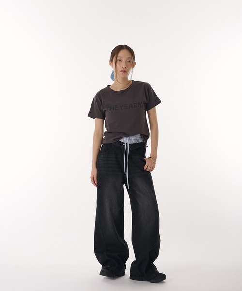 MUHET（ミュエータ）の「fold-over waist denim pants / ウエスト折り返しデニムパンツ（デニムパンツ・レディース・ブラック/インディゴブルー・MEDIUM/LARGE/SMALL）」の21枚目の写真