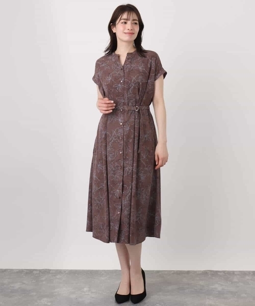 OFUON le MK(オフオンルエムケー)の「ラインフラワープリントワンピース/洗える/WEB限定サイズあり(ワンピース・レディース・ブラック/ブラウン・36/38/40)」の11枚目の写真