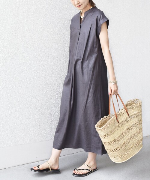 SHIPS（シップス）の「【WEB限定】〈手洗い可能〉リネン レーヨン コーティング ワンピース（ワンピース・レディース・ブラック/オリーブ/チャコールグレー・36/38）」の8枚目の写真