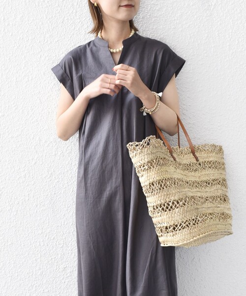 SHIPS（シップス）の「【WEB限定】〈手洗い可能〉リネン レーヨン コーティング ワンピース（ワンピース・レディース・ブラック/オリーブ/チャコールグレー・36/38）」の11枚目の写真