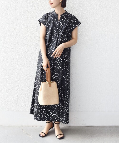 SHIPS（シップス）の「【WEB限定】〈手洗い可能〉リネン レーヨン コーティング ワンピース（ワンピース・レディース・ブラック/オリーブ/チャコールグレー・36/38）」の15枚目の写真