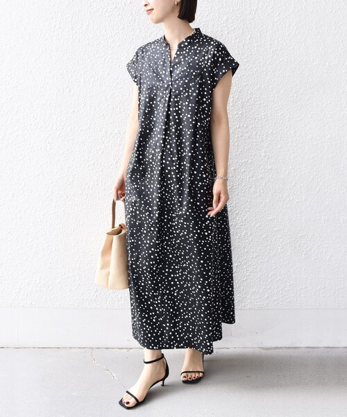 SHIPS（シップス）の「【WEB限定】〈手洗い可能〉リネン レーヨン コーティング ワンピース（ワンピース・レディース・ブラック/オリーブ/チャコールグレー・36/38）」の4枚目の写真