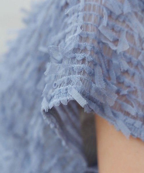 flower（フラワー）の「フラッフィーチュールトップ（キャミソール・レディース・アイボリー/グレー・FREE）」の8枚目の写真