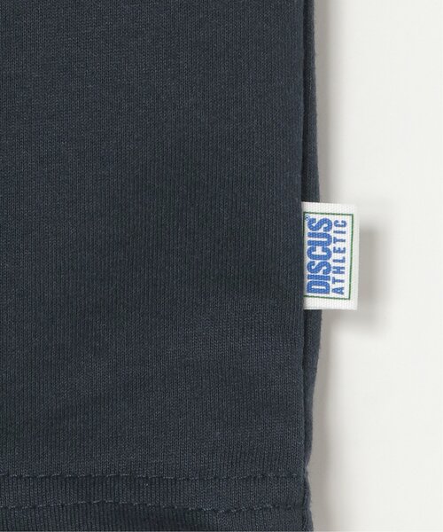 DISCUS ATHLETIC（ディスカス　アスレチック）の「DISCUS ATHLETIC ディスカス アスレティック アーチカレッジプリントTシャツ（Tシャツ/カットソー・メンズ・ホワイト/ブラック/グレイッシュベージュ/ネイビー・L/LL/M）」の6枚目の写真