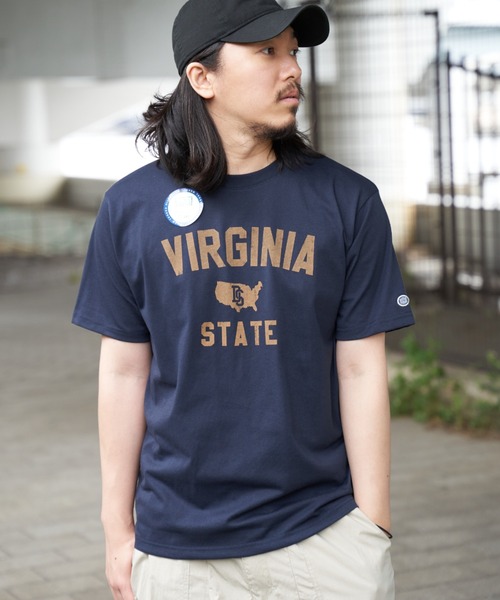 DISCUS ATHLETIC（ディスカス　アスレチック）の「DISCUS ATHLETIC ディスカス アスレティック アーチカレッジプリントTシャツ（Tシャツ/カットソー・メンズ・ホワイト/ブラック/グレイッシュベージュ/ネイビー・L/LL/M）」の4枚目の写真