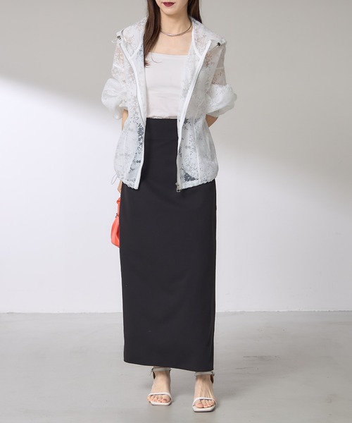 &. NOSTALGIA（アンドドットノスタルジア）の「【ZOZO限定】フラワーシアーブルゾン（ブルゾン・レディース・ホワイト/ブラック・M）」の17枚目の写真