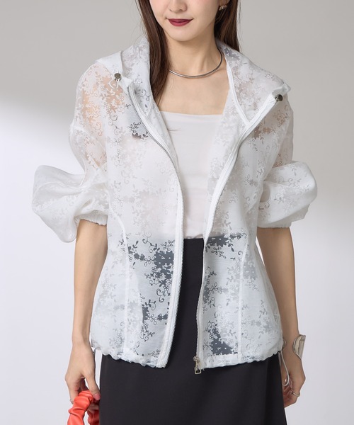 &. NOSTALGIA（アンドドットノスタルジア）の「【ZOZO限定】フラワーシアーブルゾン（ブルゾン・レディース・ホワイト/ブラック・M）」の19枚目の写真