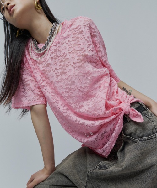 yae(ヤエ)の「Lace T-shirts / レースTシャツ(Tシャツ/カットソー・レディース・ライトブルー/レッド/ブラック/ピンク・FREE)」の3枚目の写真