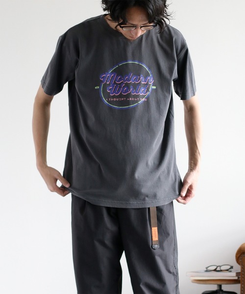 cepo（セポ）の「〈ユニセックス〉ピグメントロゴショートスリーブツアーTee（Tシャツ/カットソー・レディース・ホワイト/チャコール・M）」の7枚目の写真