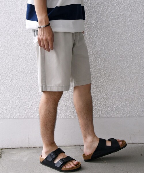 Lee（リー）の「Lee: FLeeasy Narrow コットン ツイル リラックス ショーツ（その他パンツ・メンズ・ベージュ/ライトグレー/ブラック・ONE SIZE）」の9枚目の写真