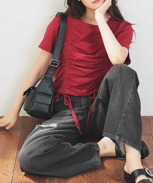 Honeys(ハニーズ)の「前ドロストトップス(Tシャツ/カットソー・レディース・ブラウン/ホワイト/ボルドー/スミクロ・L/M/S)」の4枚目の写真
