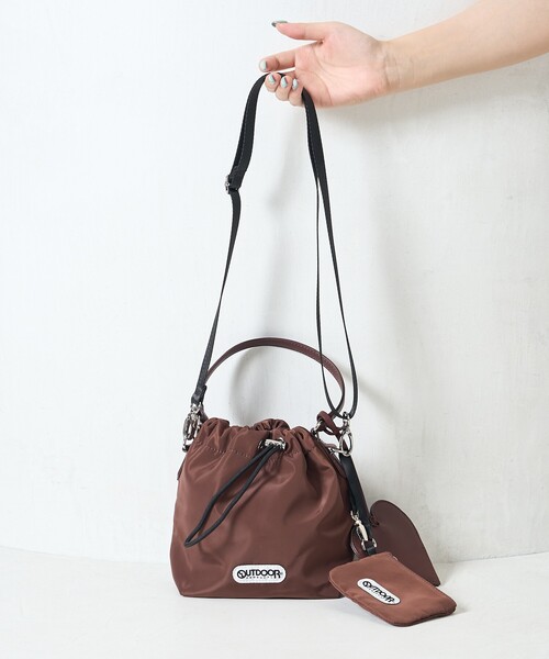 FREAK'S STORE(フリークスストア)の「OUTDOOR PRODUCTS × FREAK'S STORE/アウトドアプロダクツ 別注 マルチway ナイロンポーチ付き巾着バッグ(ショルダーバッグ・レディース・ブラック/ブラウン/ナチュラル・ONE SIZE)」の13枚目の写真