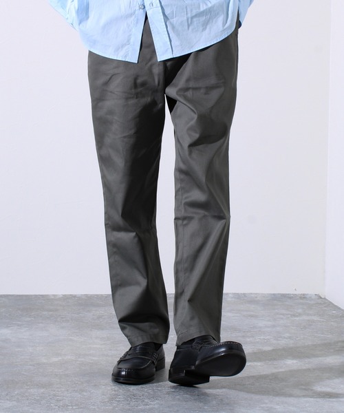 GLOSTER（グロスター）の「【WEB限定】チノ アンクル テーパードパンツ（チノパンツ・メンズ・グレー/ブラック/チャコールグレー/ダークベージュ・マルチサイズ）」の2枚目の写真